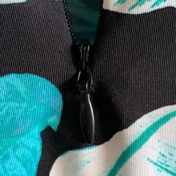 NWT Tommy Bahama Sleeveless Polo Tank Top Size XS Preppy Tropical Golf Top - Picture 12 of 15